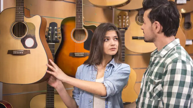 Tips To Buy Your First Guitar